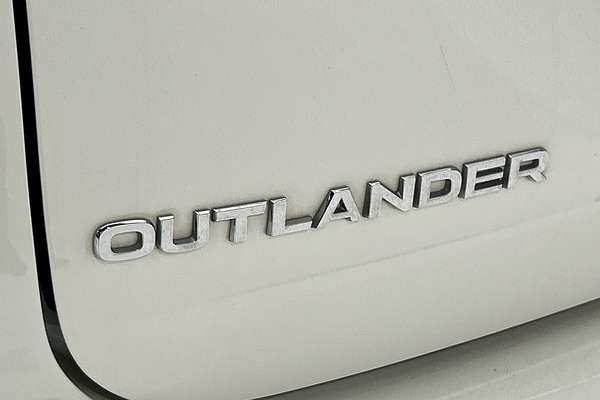 2021 Mitsubishi Outlander Exceed ZL thumb-21