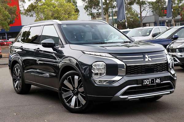 2025 Mitsubishi Outlander Exceed ZM