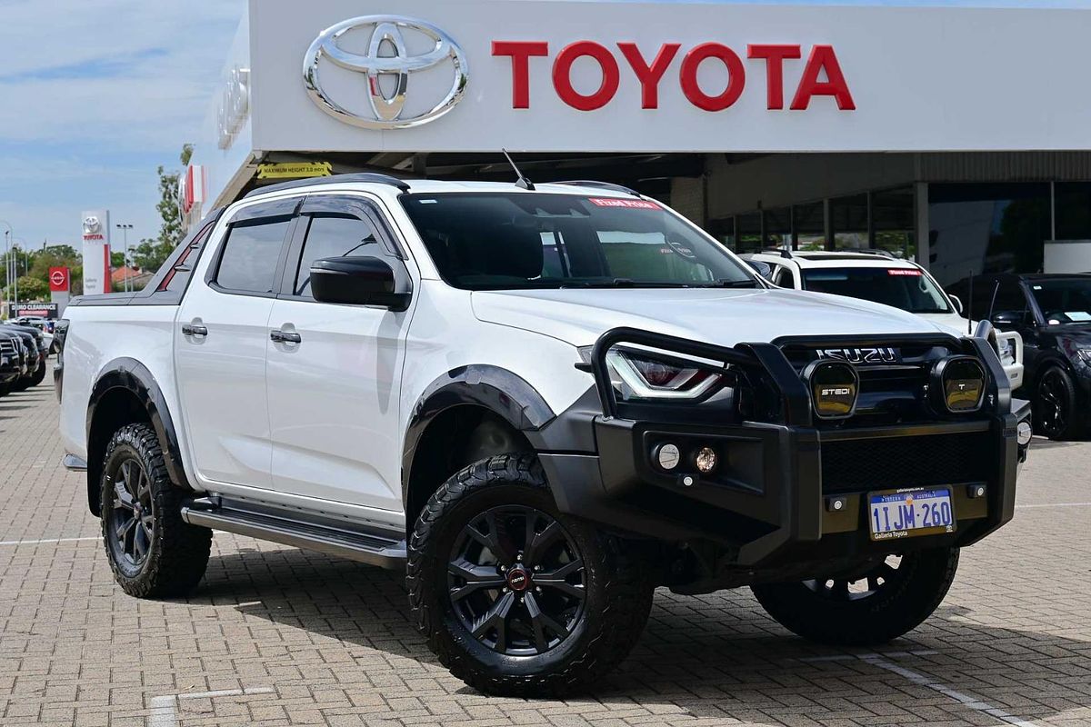 2023 Isuzu D-MAX X-TERRAIN 4X4