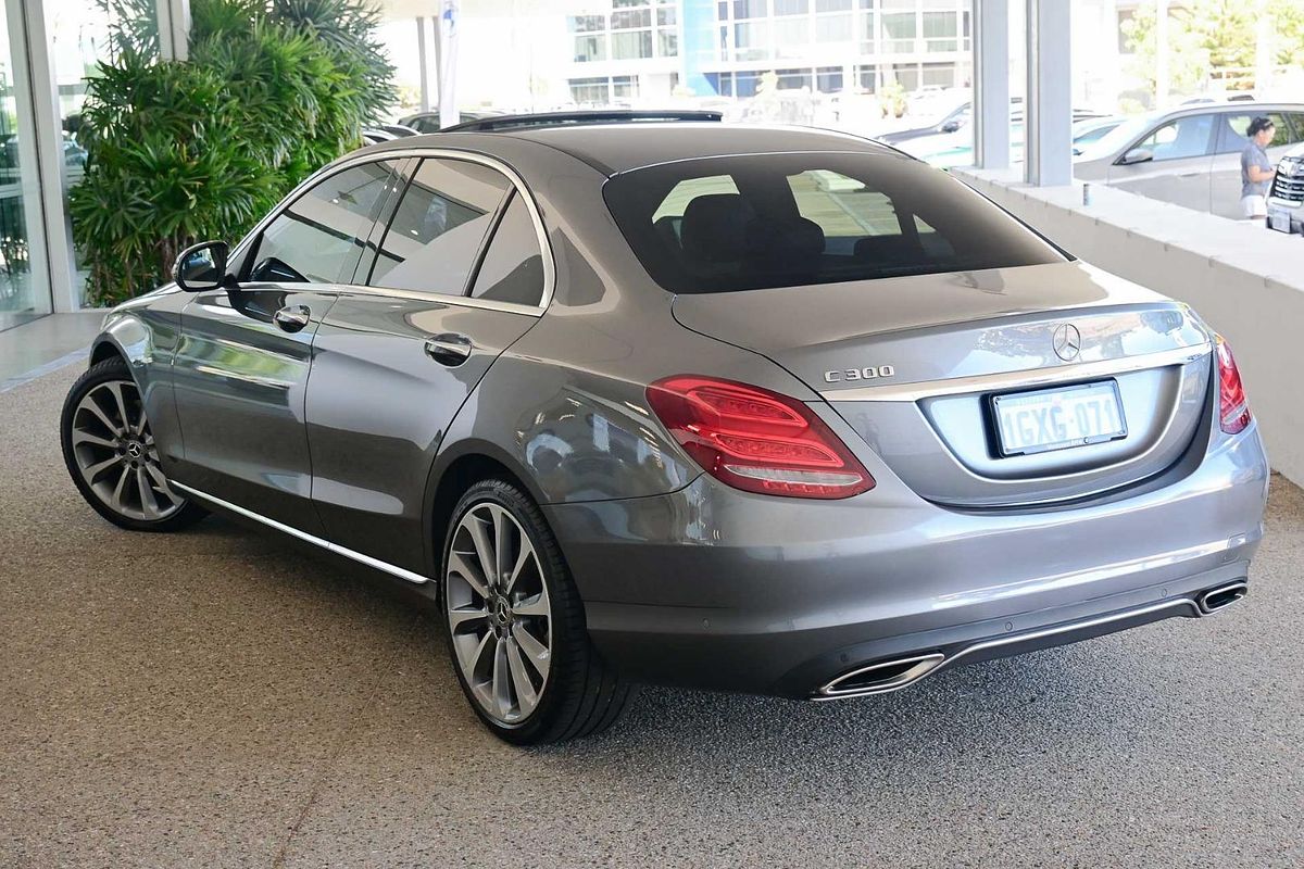 2018 Mercedes-Benz C-Class C300 W205