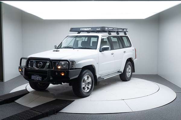 2016 Nissan Patrol ST Y61