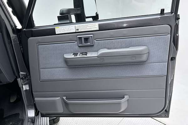 2020 Toyota Landcruiser GXL VDJ79R 4X4 thumb-17