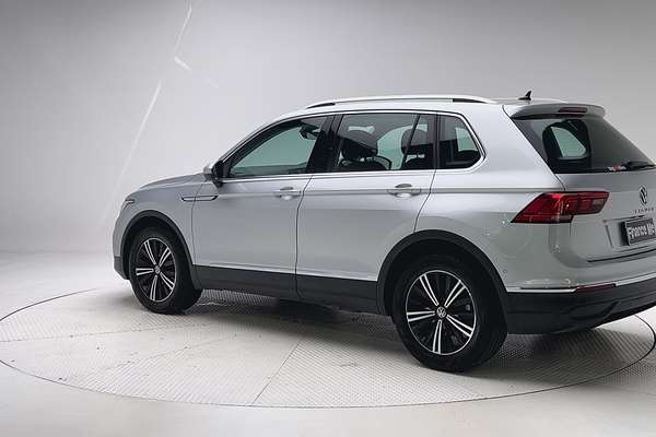 2022 Volkswagen Tiguan 110TSI Life 5N thumb-5