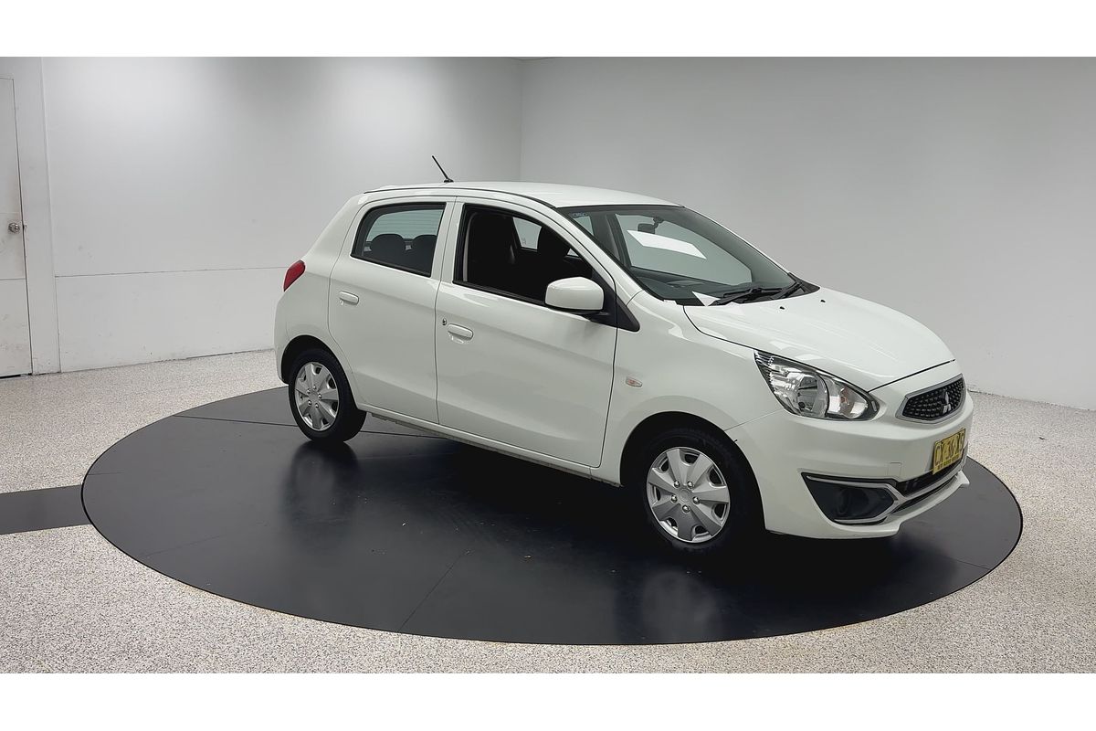 2019 Mitsubishi Mirage ES LA