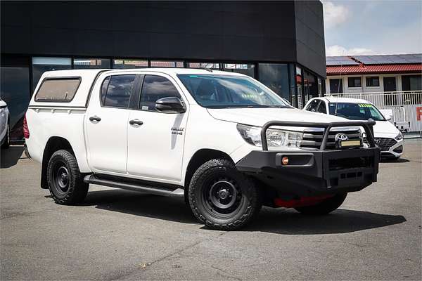 2017 Toyota Hilux SR GUN126R 4X4