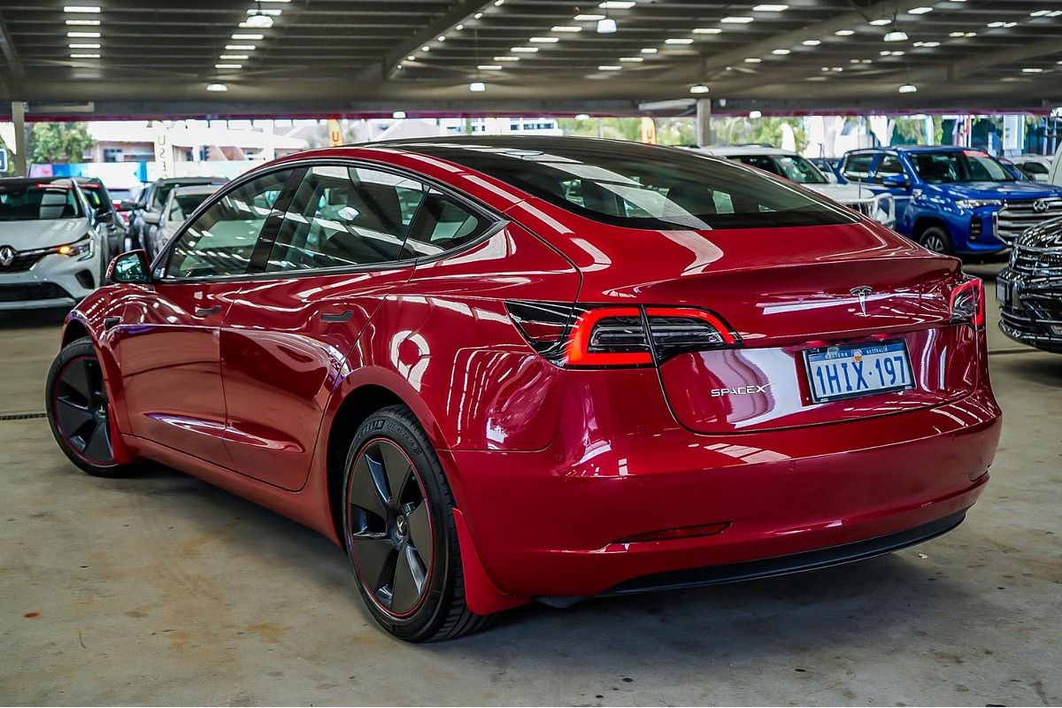 2021 Tesla Model 3 Standard Range Plus