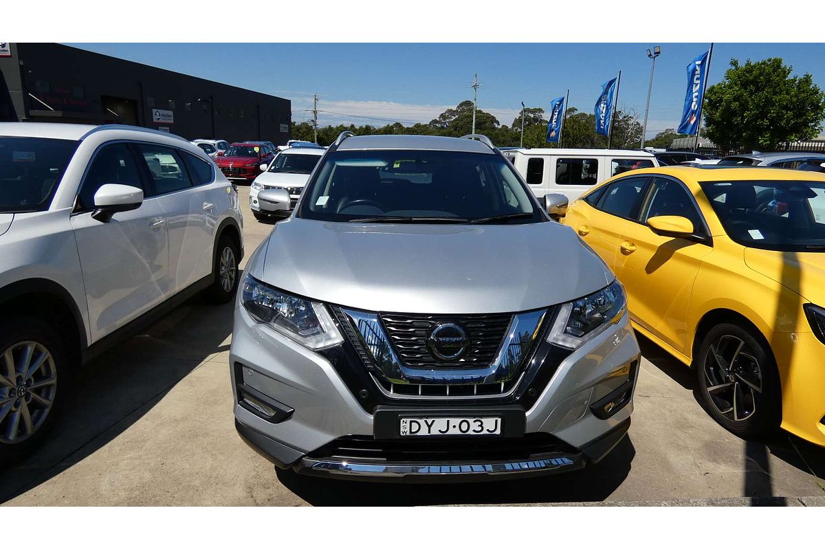 2022 Nissan X-TRAIL ST-L T32