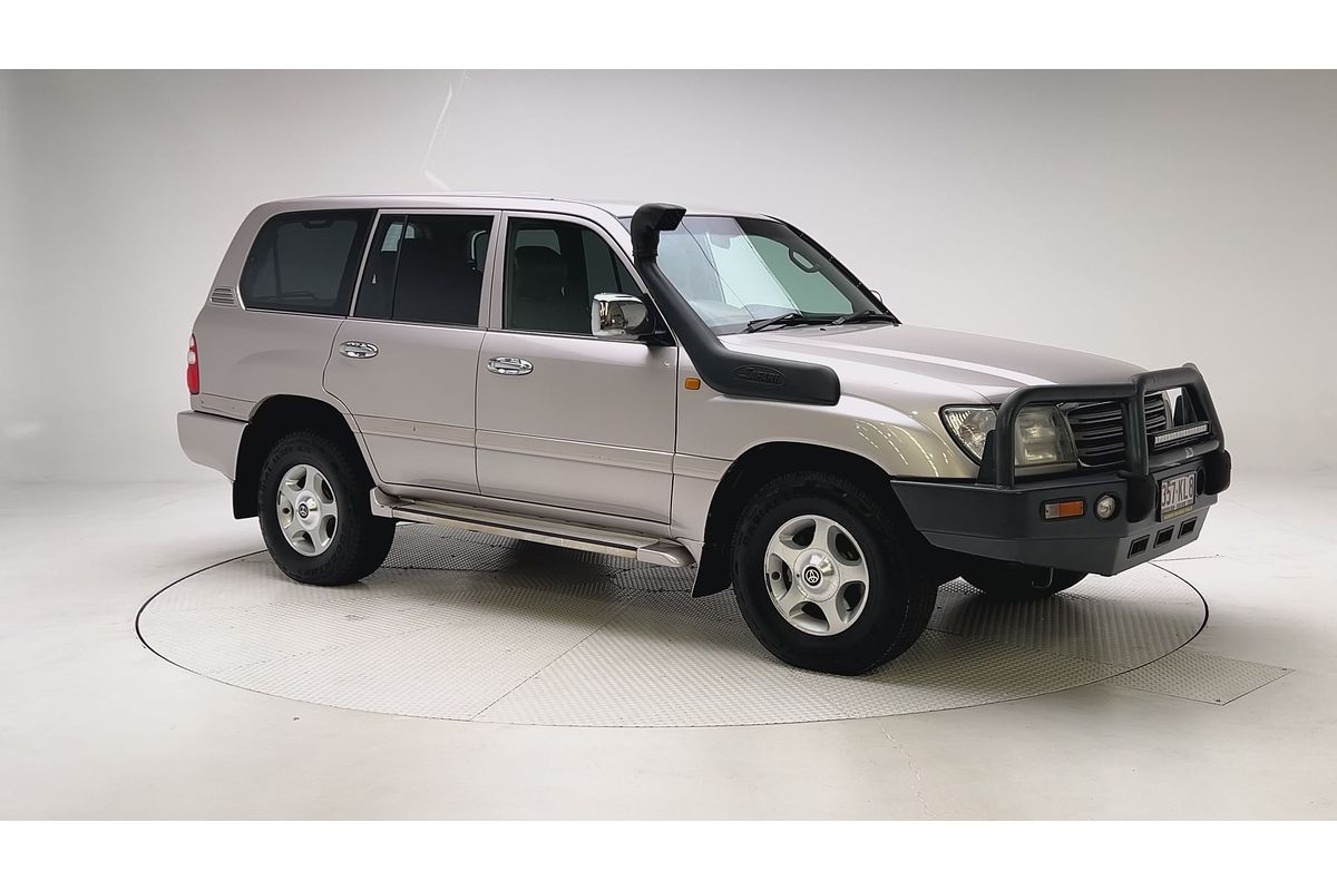2003 Toyota Landcruiser GXL UZJ100R