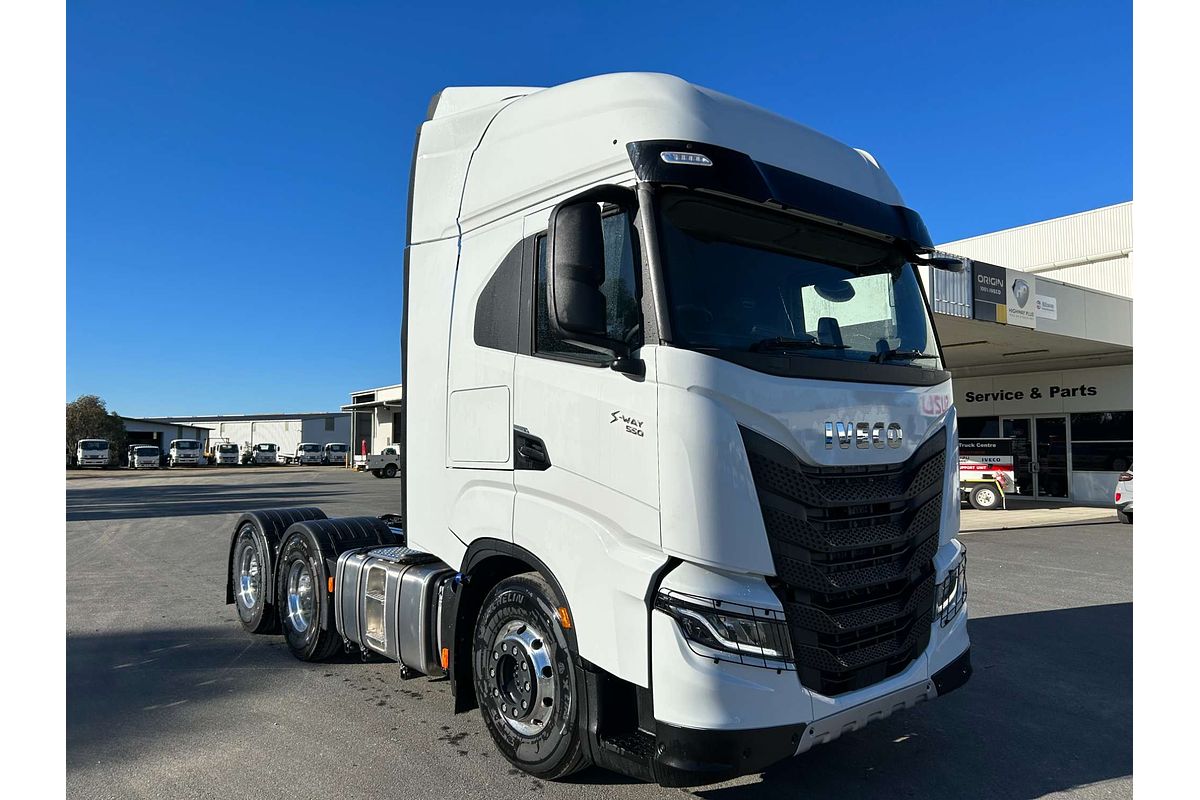 2024 Iveco S-Way AS700