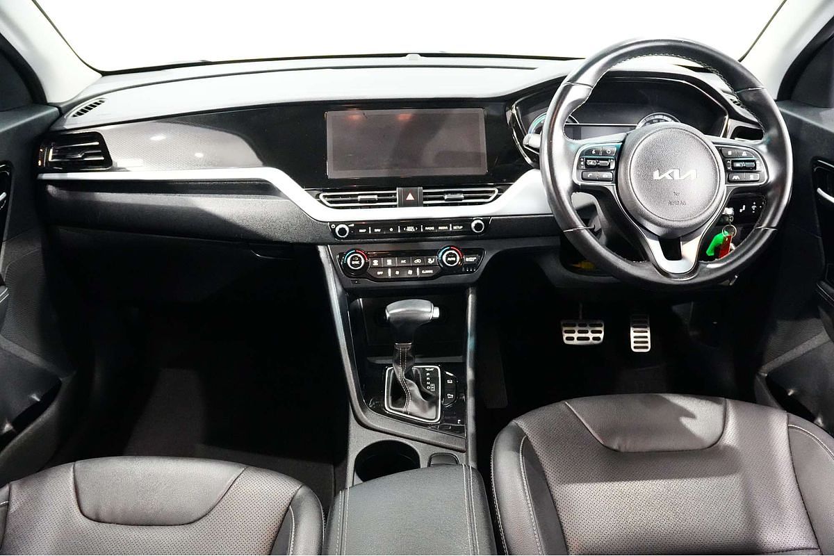 2021 Kia Niro Hybrid Sport DE