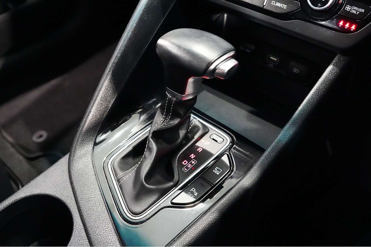 2021 Kia Niro Hybrid Sport DE