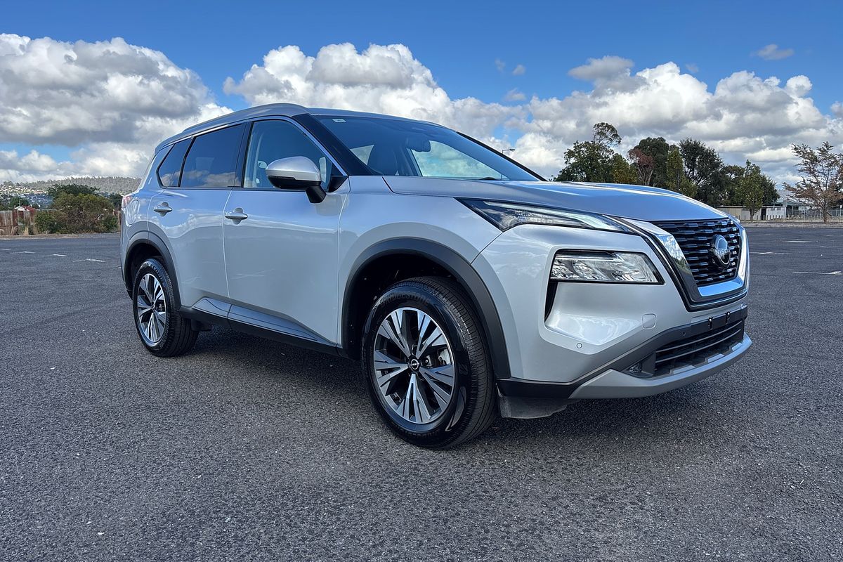 2023 Nissan X-TRAIL ST-L T33