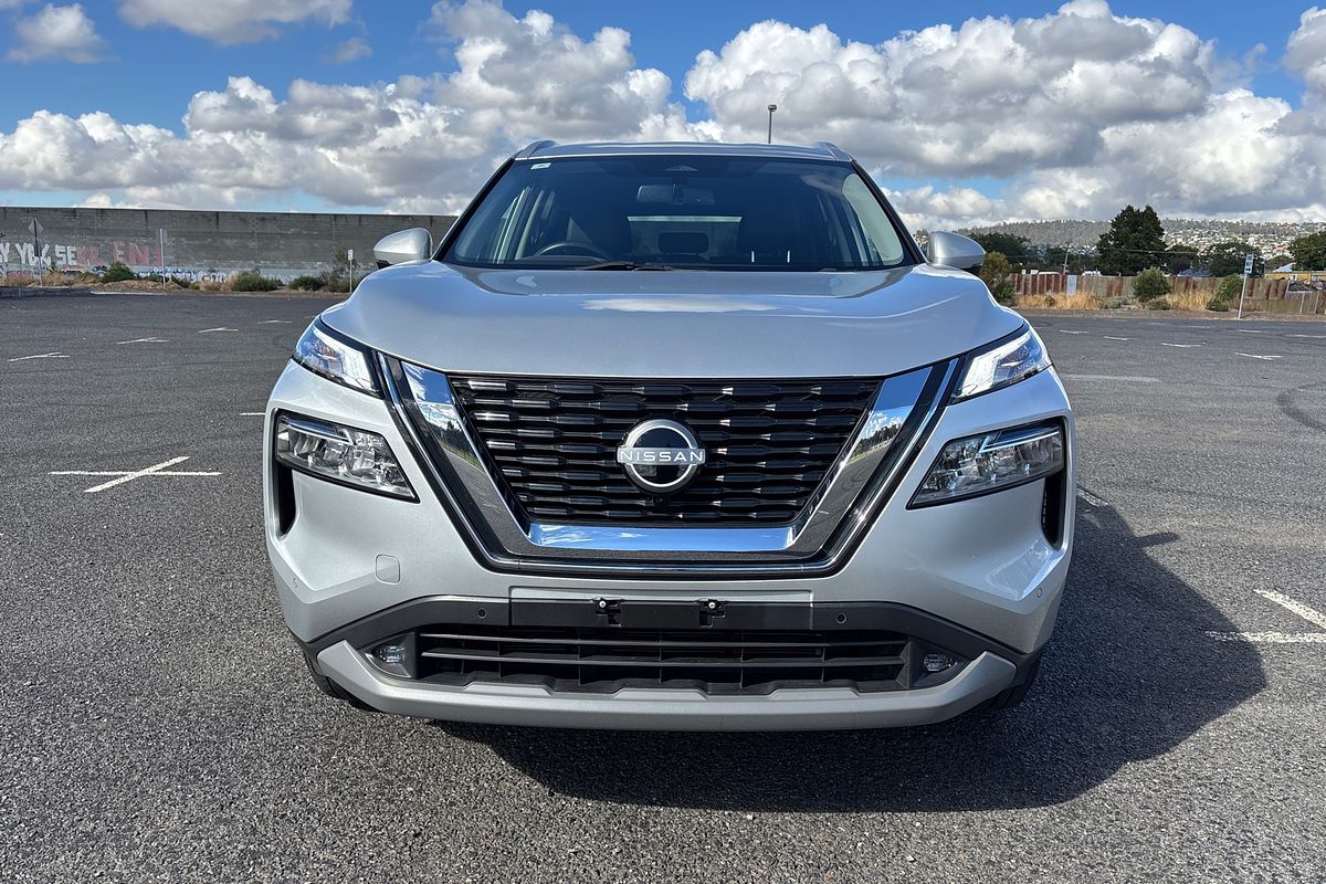 2023 Nissan X-TRAIL ST-L T33