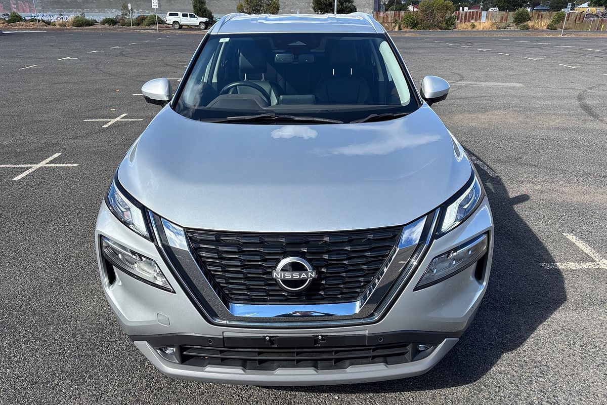 2023 Nissan X-TRAIL ST-L T33