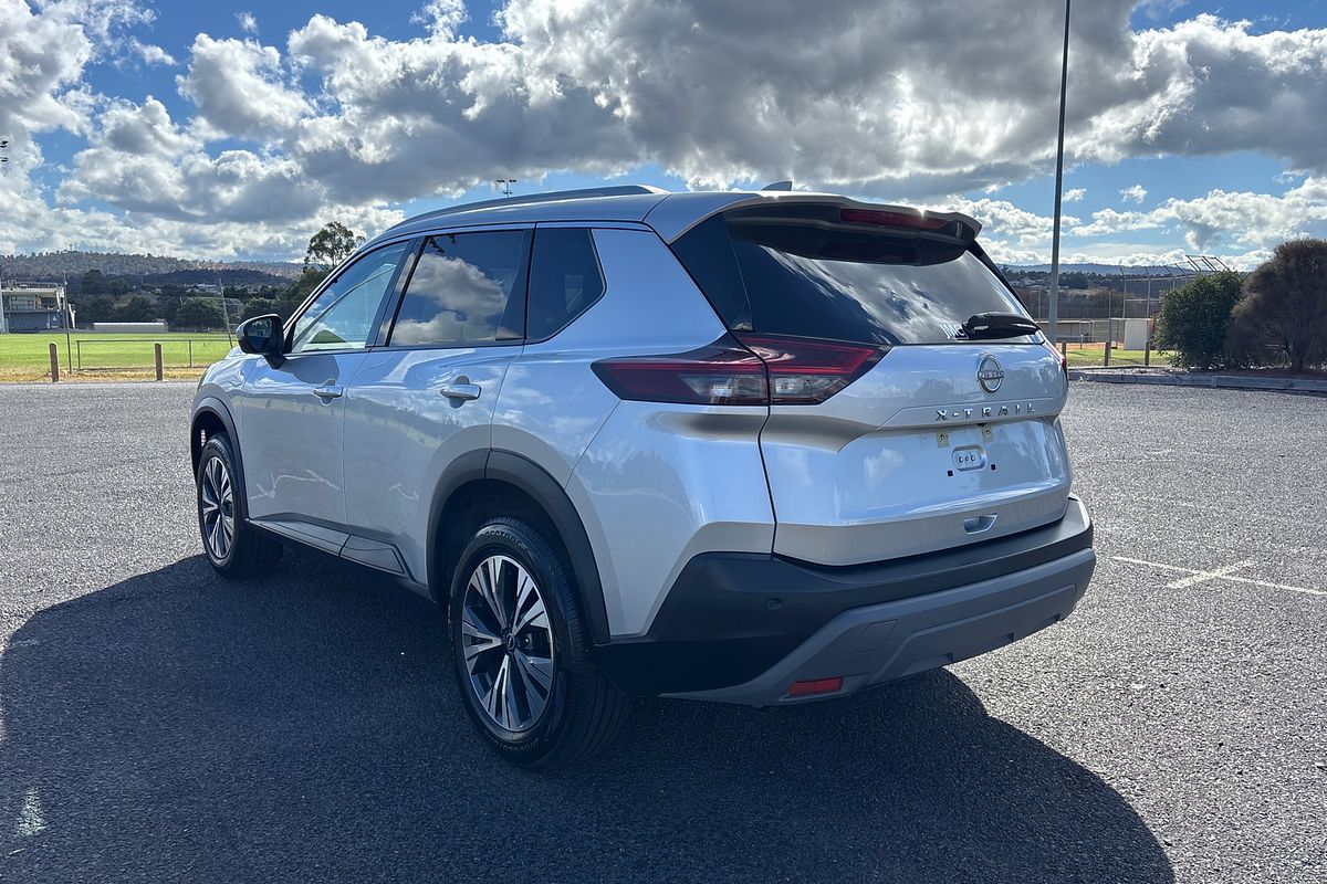 2023 Nissan X-TRAIL ST-L T33