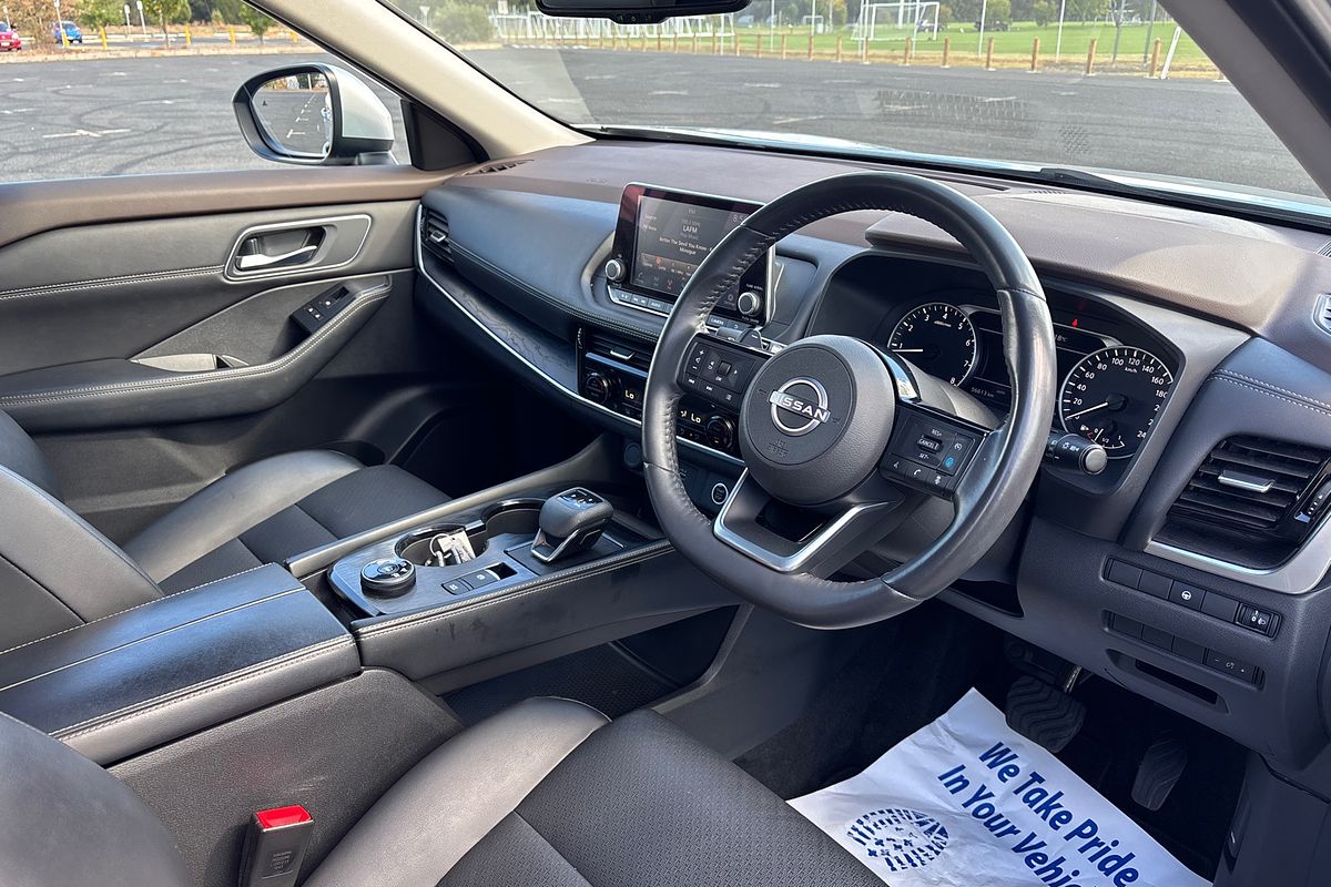 2023 Nissan X-TRAIL ST-L T33