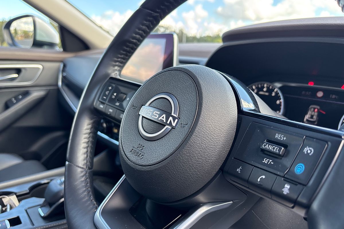 2023 Nissan X-TRAIL ST-L T33