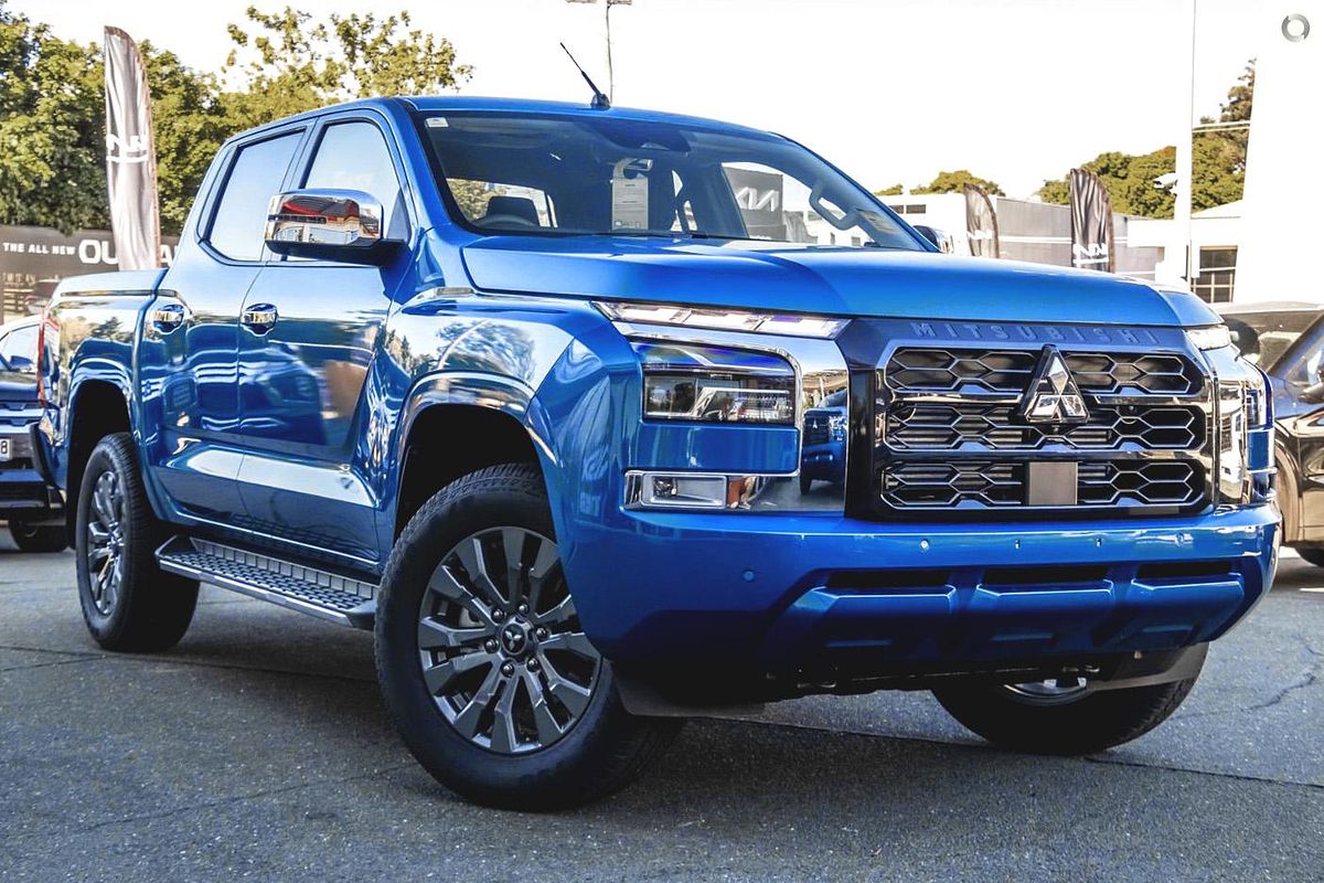 2025 Mitsubishi Triton GLS MV 4X4