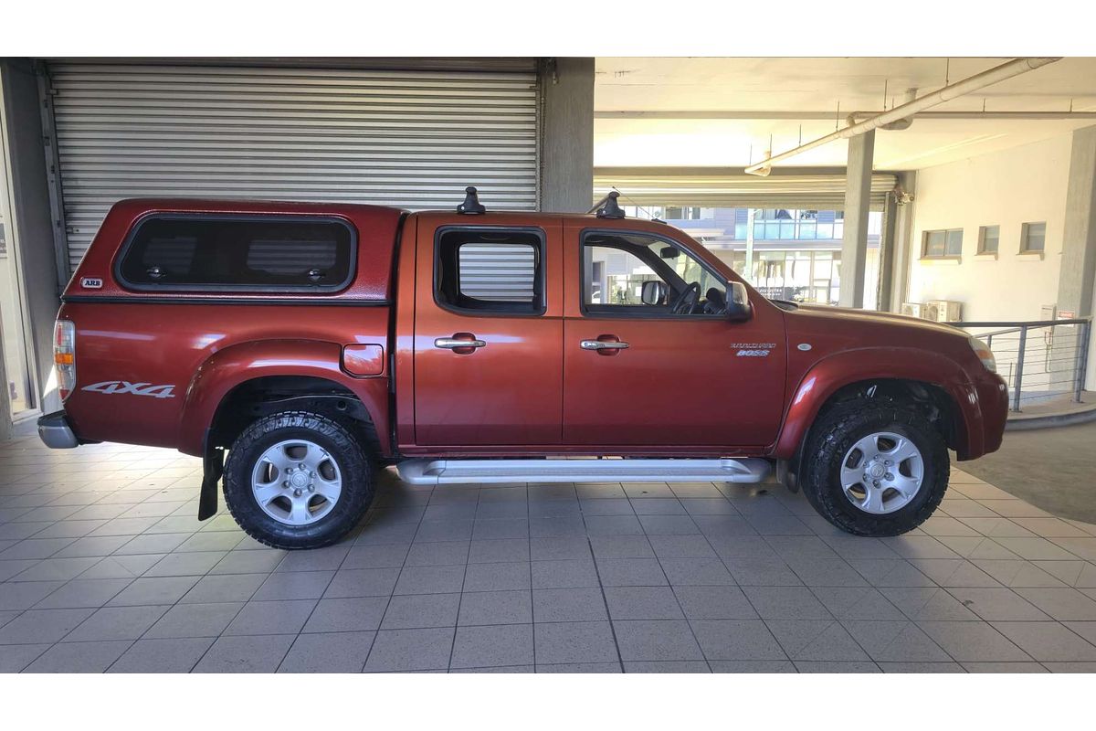 BT-50 09 UPGRADE BOSS B3000 SDX (4x4) 3.0L DT4 DIESEL TURBO F/INJ 5 SP MANUAL DUAL CAB P/UP 