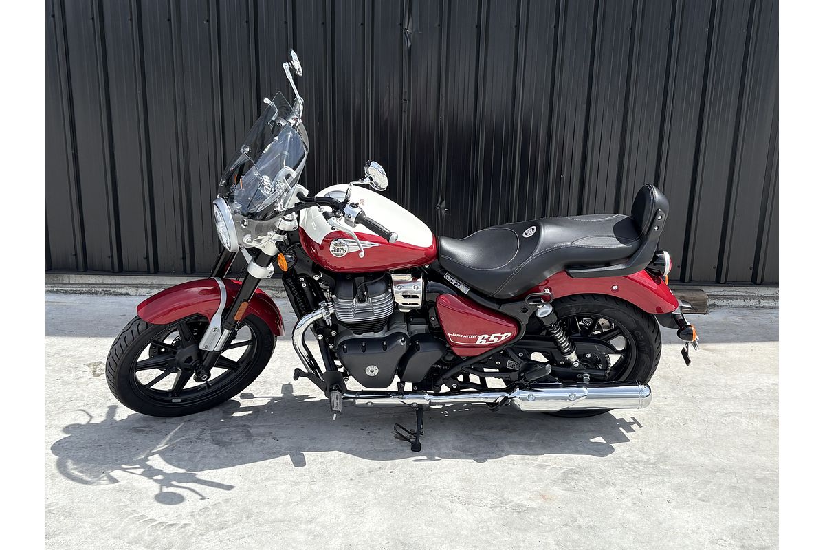 2023 Royal Enfield SUPER METEOR 650