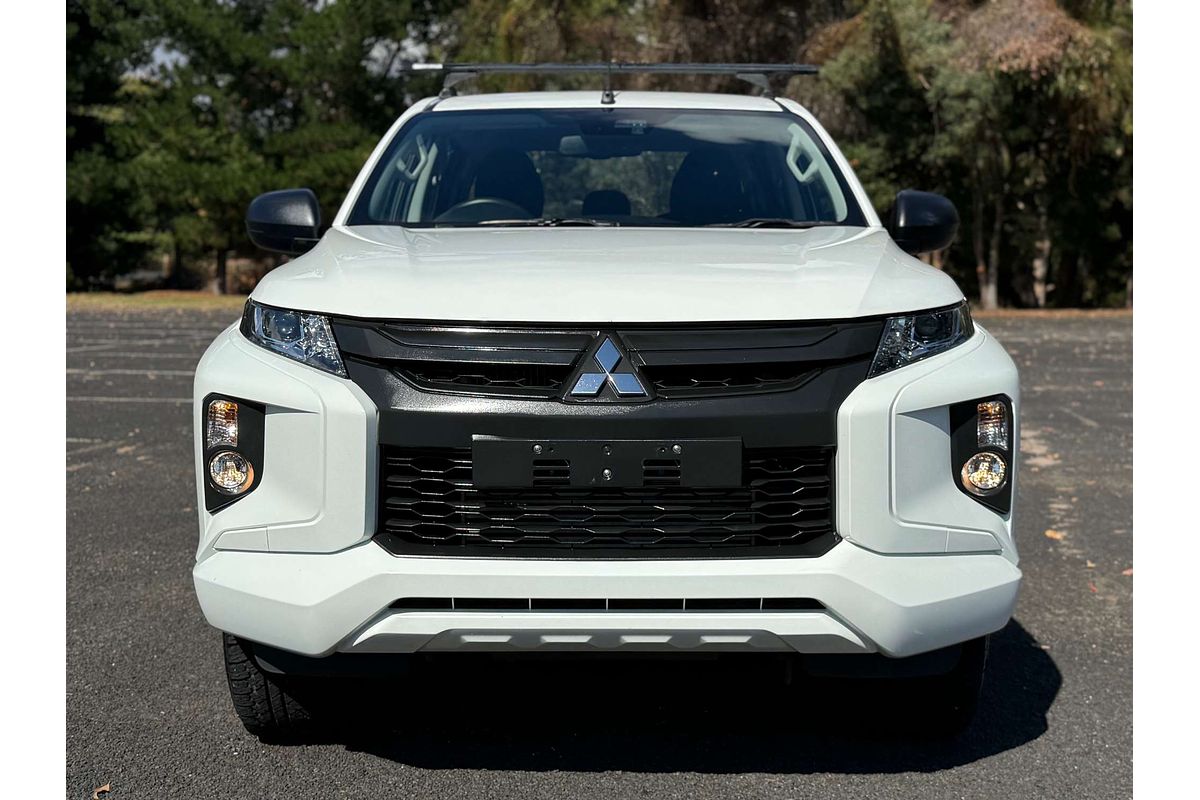 2022 Mitsubishi Triton GLX+ MR 4X4