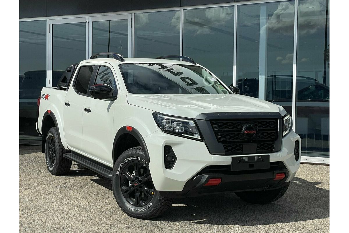 2025 Nissan Navara PRO-4X D23 4X4