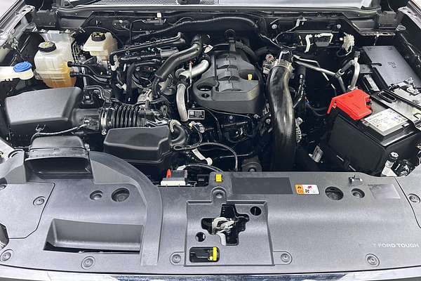 2025 Ford Everest Trend 2.0L thumb-10