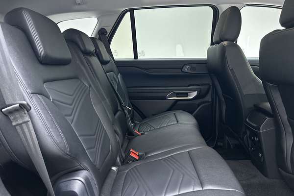 2025 Ford Everest Trend 2.0L thumb-11