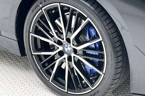 2022 BMW 1 Series M135i xDrive F40 thumb-9