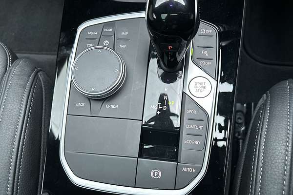 2022 BMW 1 Series M135i xDrive F40 thumb-15