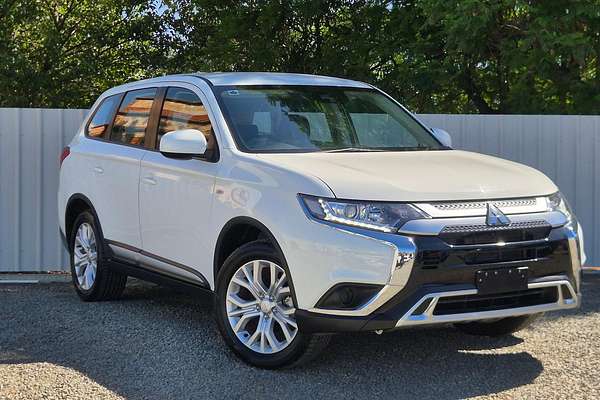 2021 Mitsubishi Outlander ES ZL