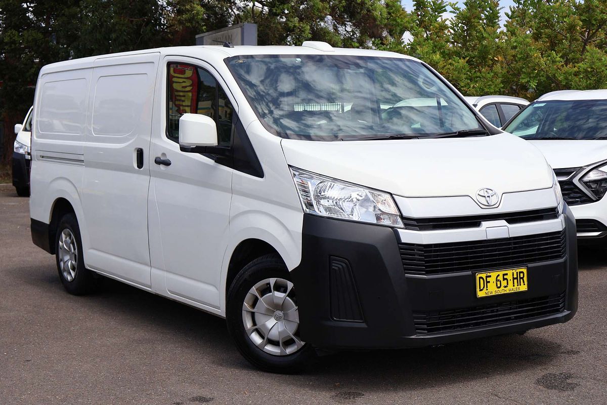2022 Toyota Hiace GDH300R LWB