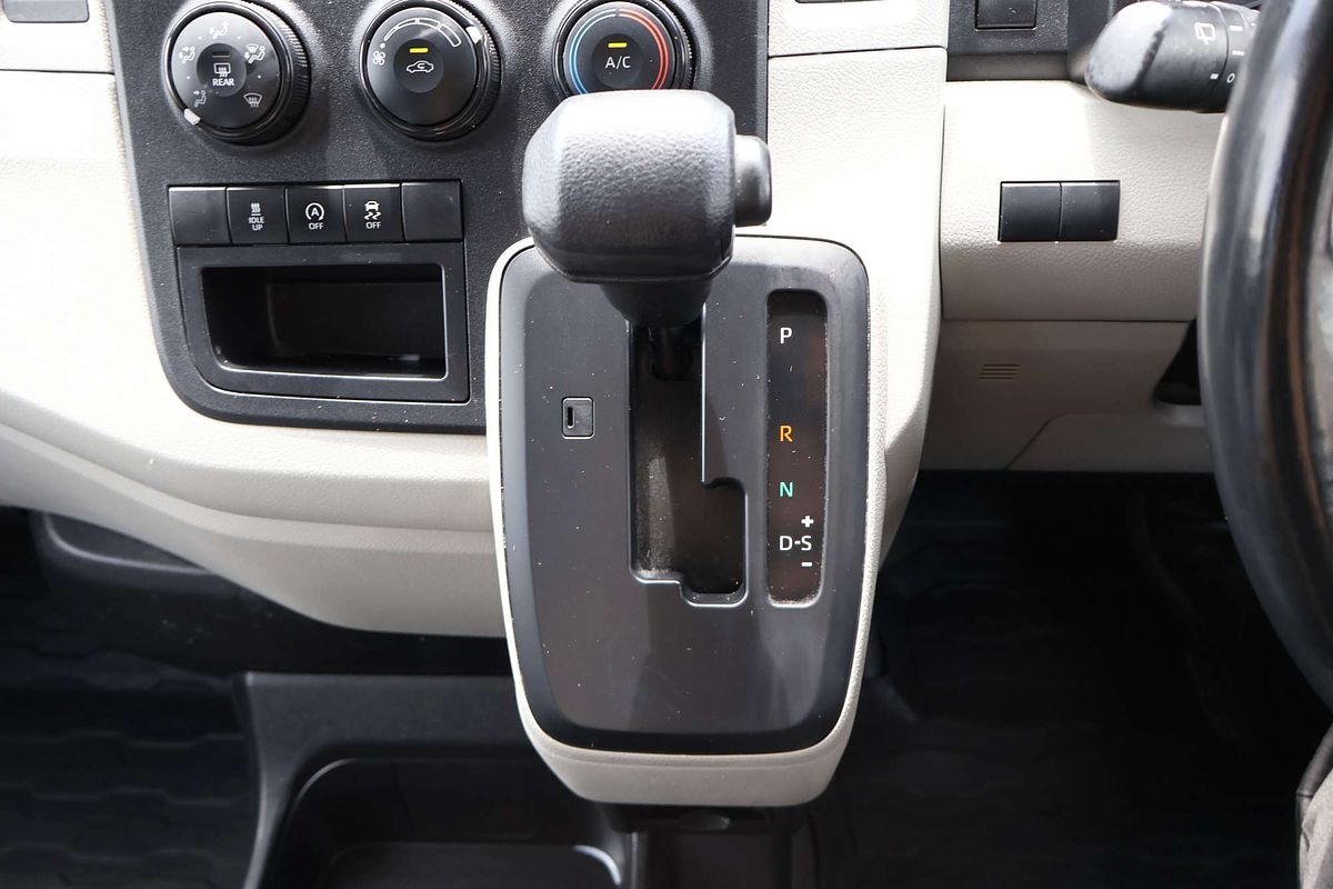 2022 Toyota Hiace GDH300R LWB