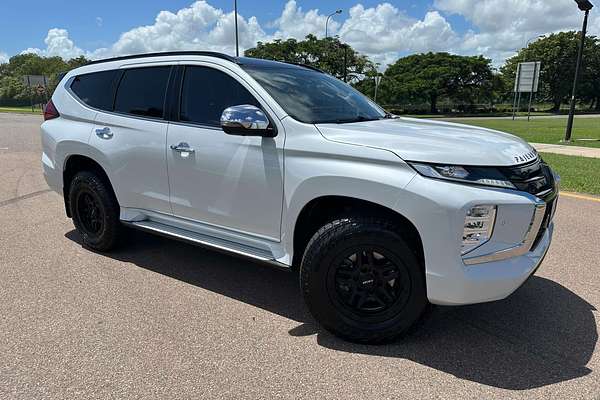 2022 Mitsubishi Pajero Sport GSR QF