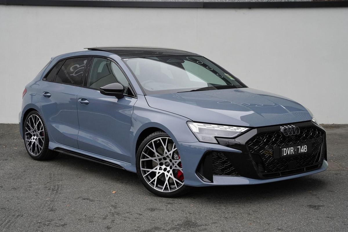 2025 Audi RS3 GY