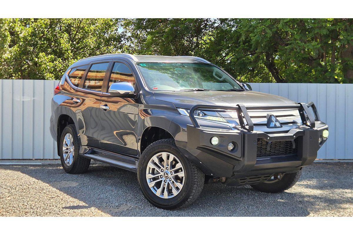 2022 Mitsubishi Pajero Sport GLX QF