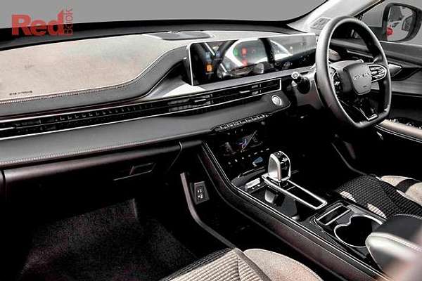 2026 Chery Tiggo 4 Hybrid Urban thumb-5