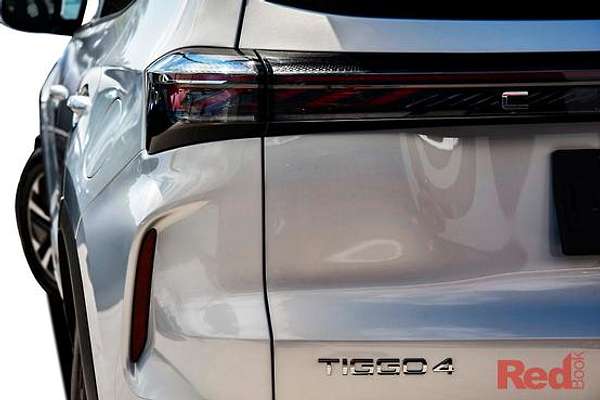 2026 Chery Tiggo 4 Hybrid Urban thumb-18