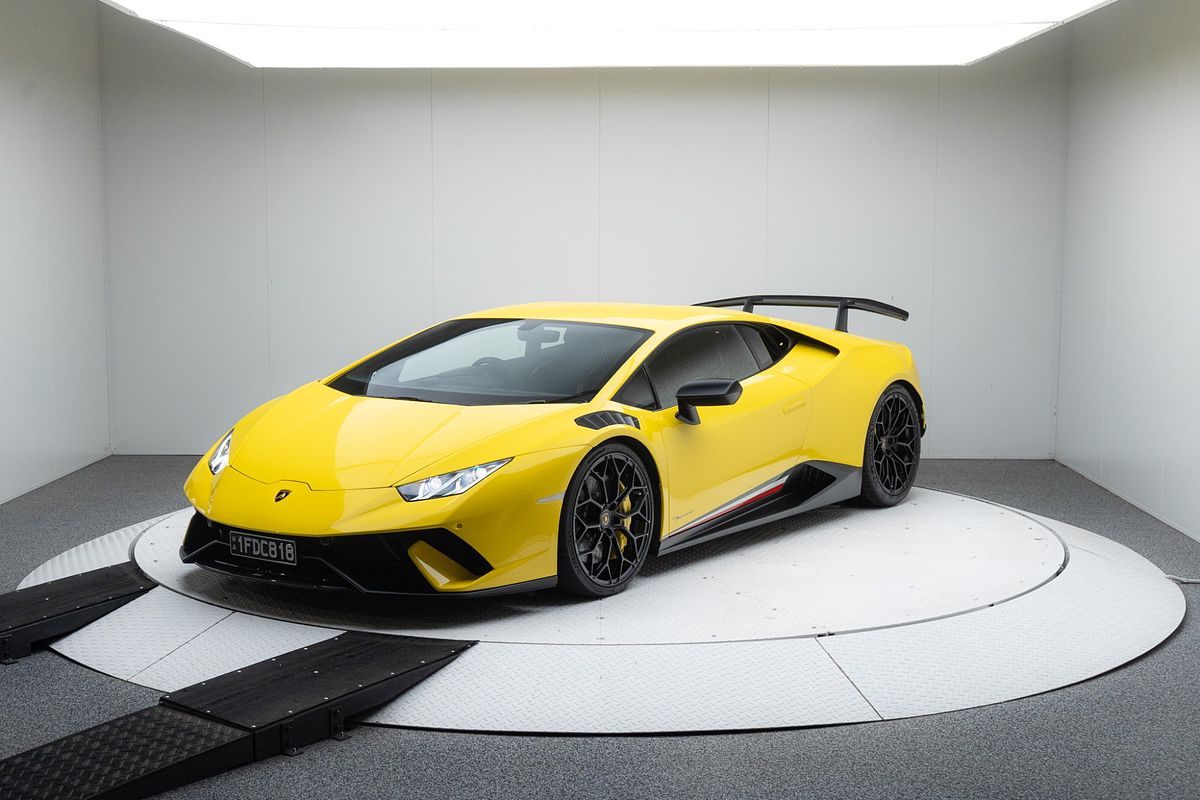 2017 Lamborghini Huracan Performante 724