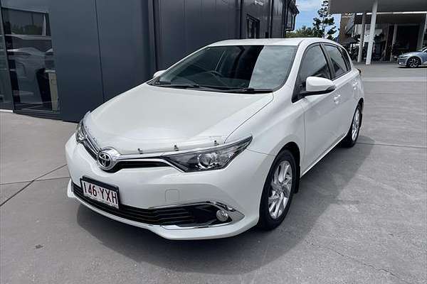 2017 Toyota Corolla Ascent Sport ZRE182R