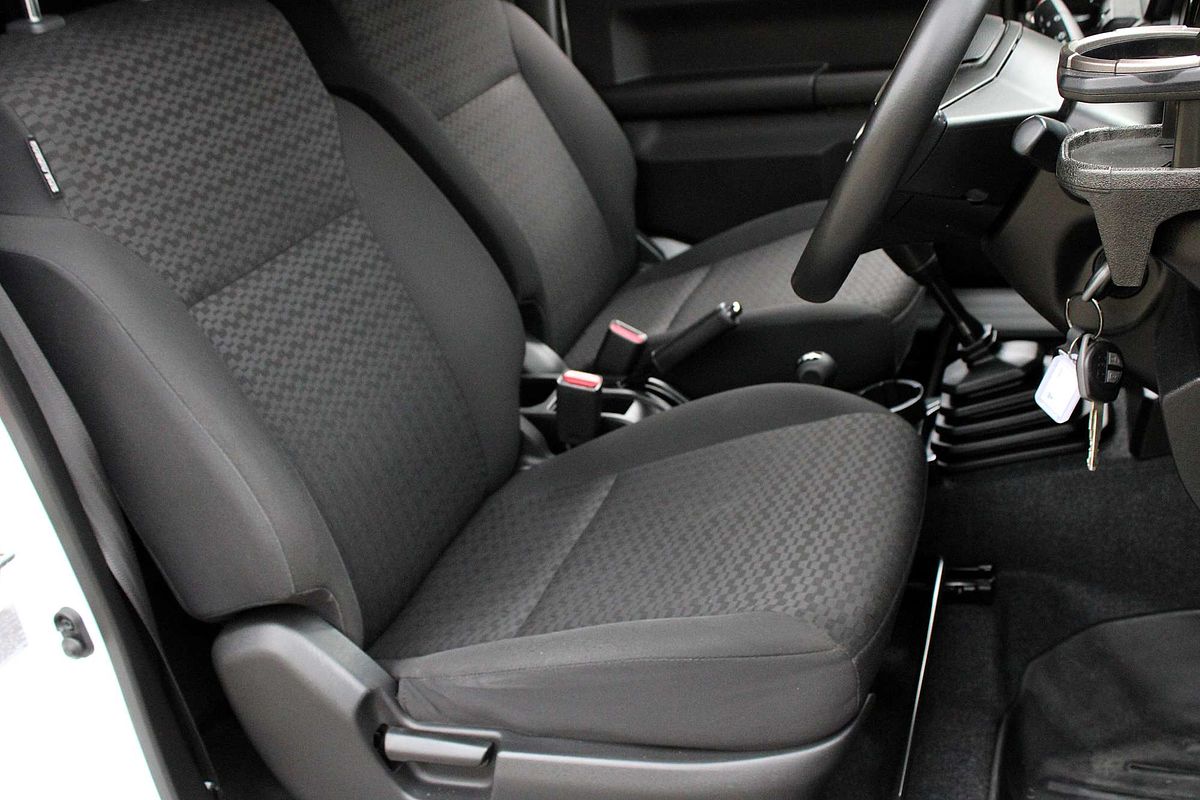 2022 Suzuki Jimny GLX GJ