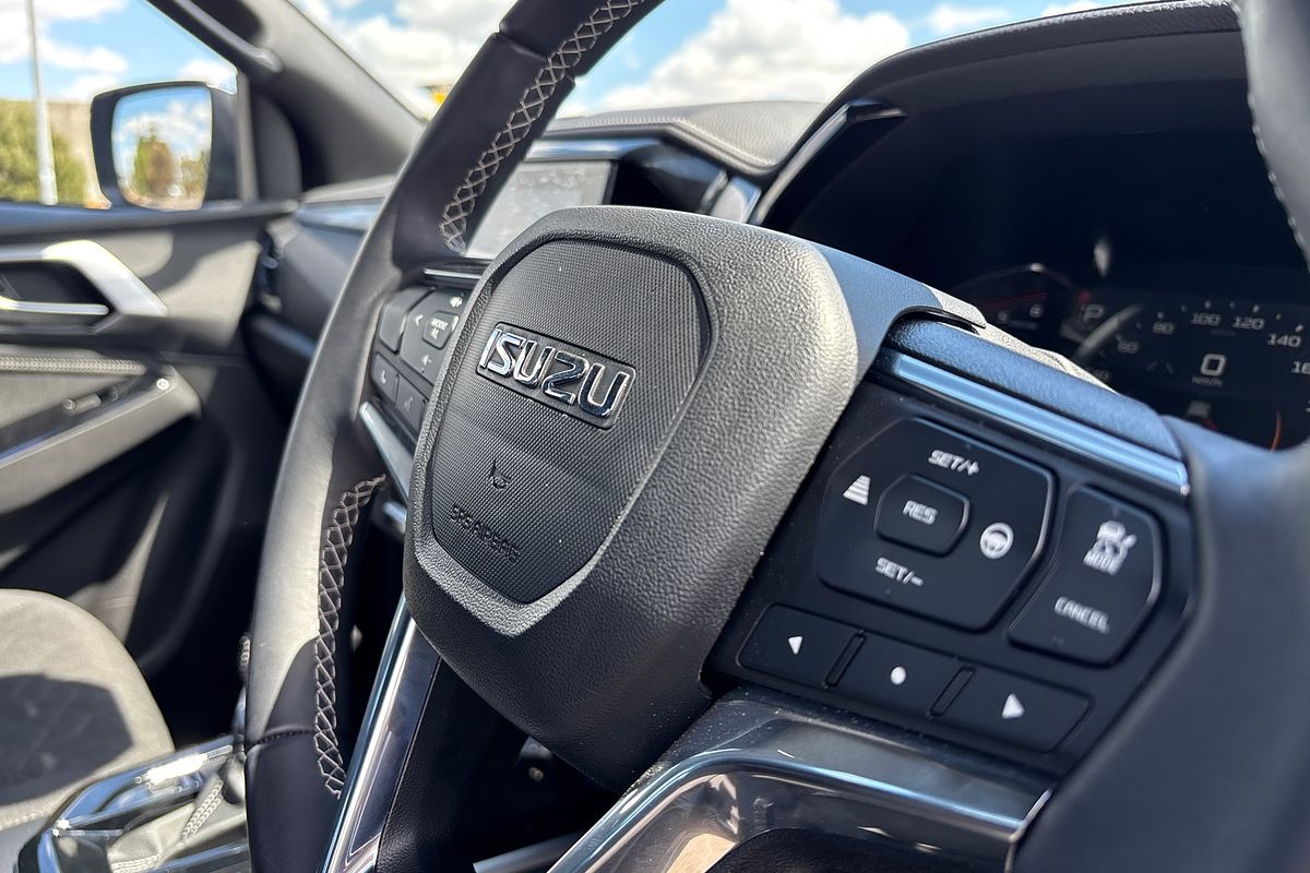 2025 Isuzu D-MAX LS-U 4X4