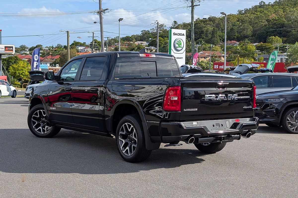 2024 RAM 1500 Laramie Sport Hurricane SO RamBox DT 4X4 SWB