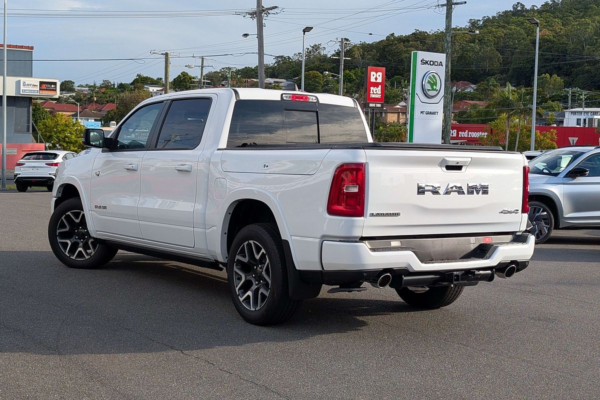 2024 RAM 1500 Laramie Sport Hurricane SO RamBox DT 4X4 SWB