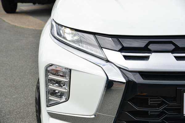 2024 Mitsubishi Pajero Sport GLS QG thumb-1