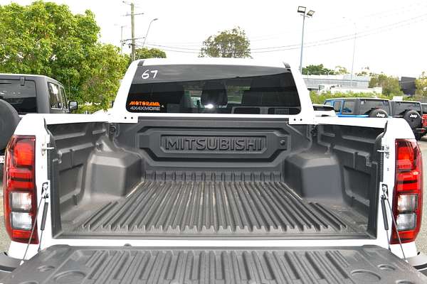 2025 Mitsubishi Triton GLS MV 4X4 thumb-19