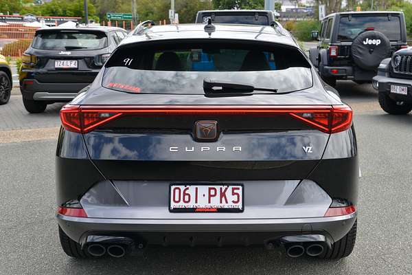 2024 CUPRA Formentor VZx KM thumb-6