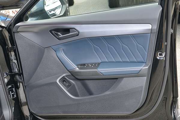 2024 CUPRA Formentor VZx KM thumb-15