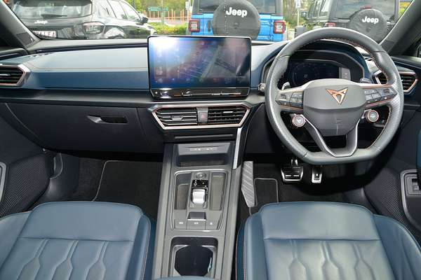 2024 CUPRA Formentor VZx KM thumb-16