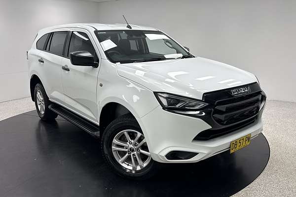 2021 Isuzu MU-X LS-M